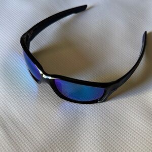 Oakley Straightlink Black Sunglasses with Reflective Blue Lenses